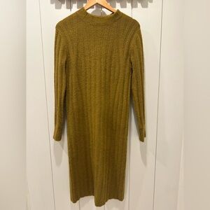 Women’s Ribbed Knit Midi Dress in Olive